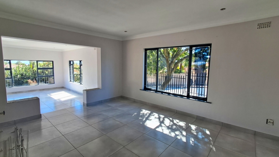 To Let 3 Bedroom Property for Rent in Ruwari Western Cape